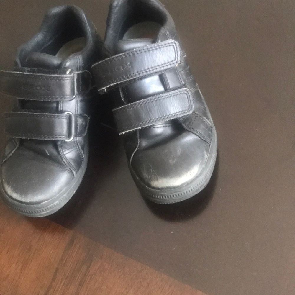 Geox black leather